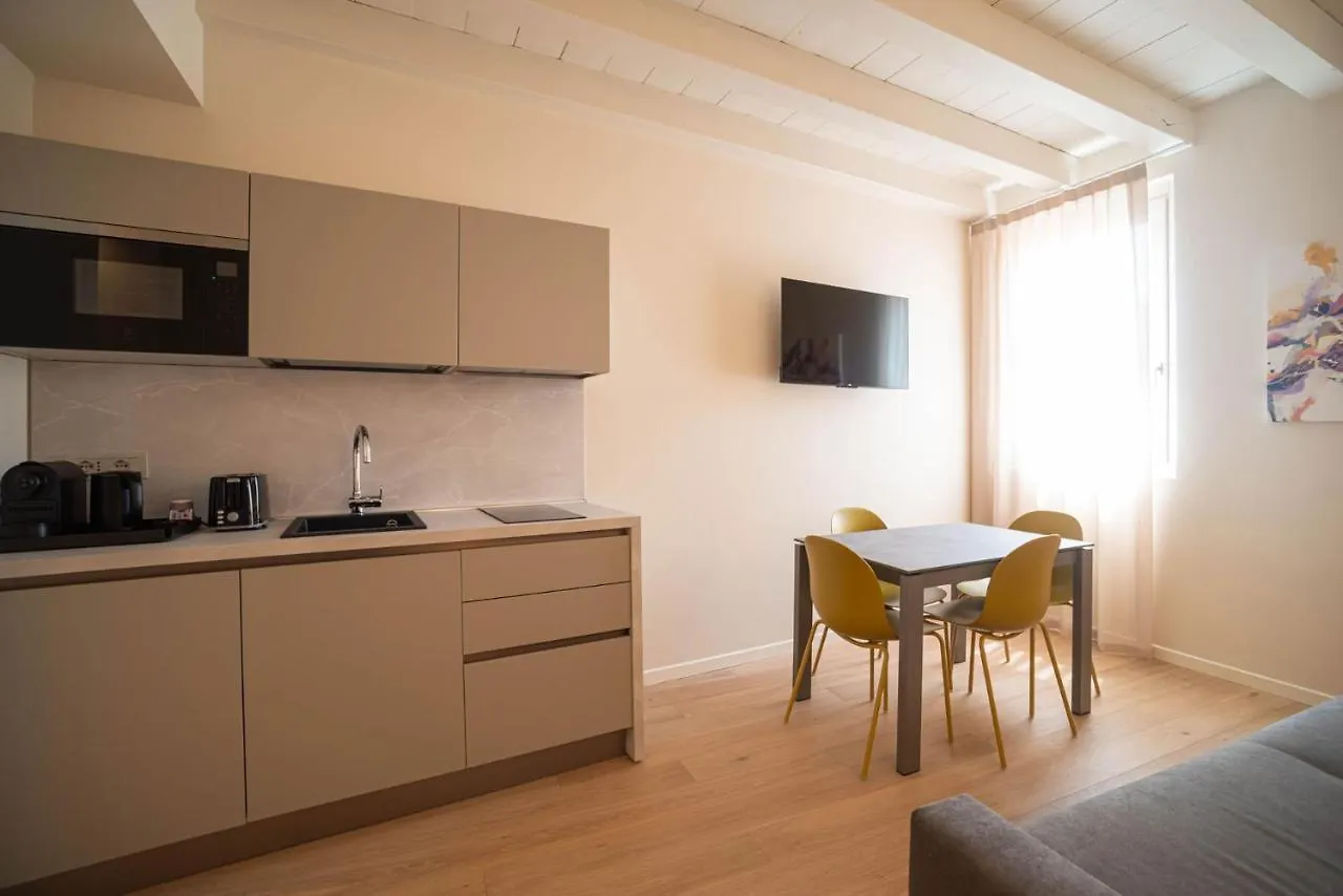 Aparthotel Calcirelli Suites Verona