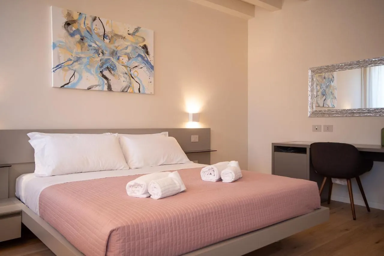 Aparthotel Calcirelli Suites Verona